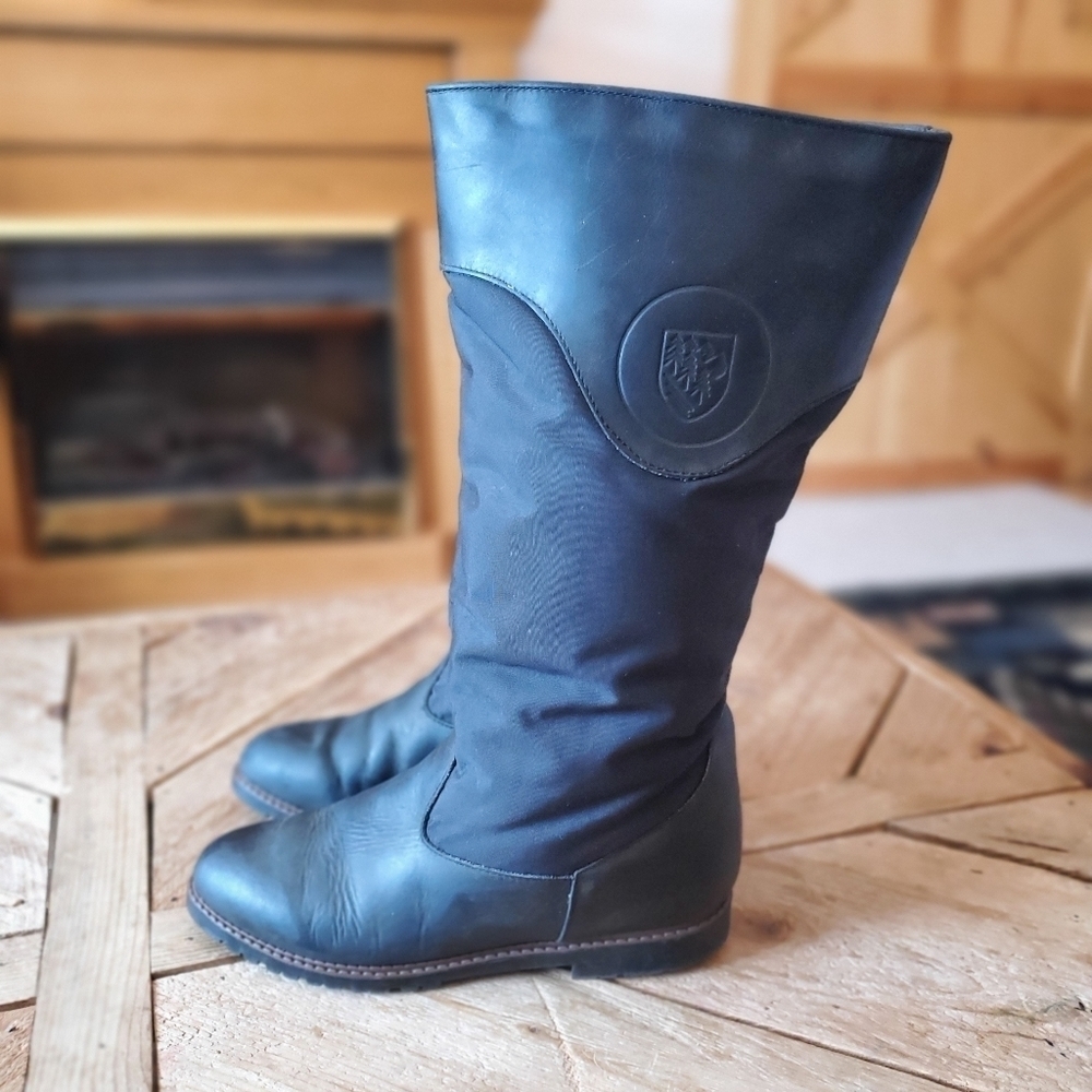Eddie Bauer Made in Canada Black Defrosters waterproof lined with wool  8M